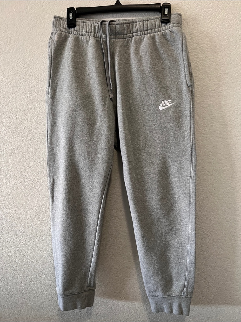 Nike Sportswear Men's M Gray Cotton Club Fleece Jogger Workout Gym Pants
